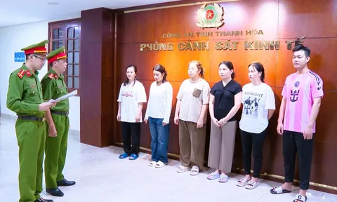 Khởi tố đường dây buôn lậu 200kg vàng từ Campuchia về Việt Nam, trị giá gần 1.000 tỷ đồng: 5 "chân dài" sa lưới là ai?