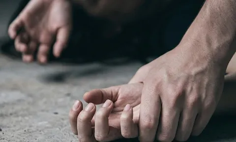 Vụ bé gái 12 tuổi bị 4 thiếu niên hiếp dâm: Nạn nhân bị giở trò sau khi uống rượu