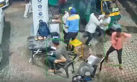 Vòi bơm nhiên liệu vỡ tung, nam nhân viên 24 tuổi tử vong sau cú đập vào đầu
