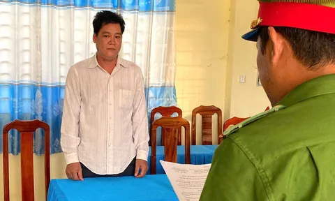 Khởi tố, cấm đi khỏi nơi cư trú đối với Đỗ Văn Quý