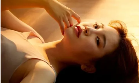 Phụ nữ ngoại tình kín đáo đến đâu, đàn ông cứ để ý 4 việc này là "tóm gọn"