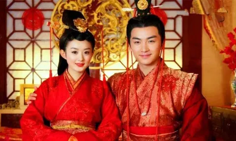 Cổ nhân nói: "Đàn ông sợ cô đơn, đàn bà sợ góa phụ, sói sợ bị đẩy, chó sợ ngồi xổm", vì sao?