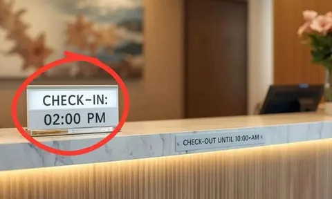 Vì sao khách sạn luôn quy định nhận phòng lúc 14h và trả phòng lúc 12h?
