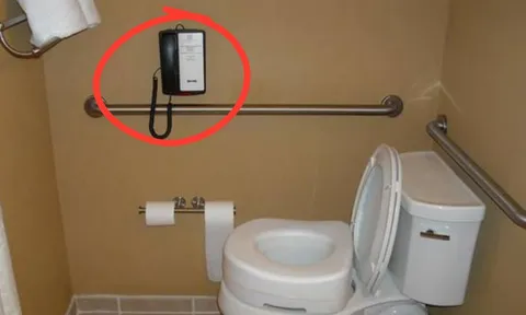 Tại sao nhiều khách sạn hiện nay lại lắp điện thoại trong nhà vệ sinh?