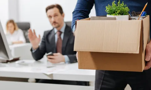 Thay thế ngay cán bộ có đánh giá, xếp loại "Không hoàn thành nhiệm vụ" từ 2 quý trở lên theo Hướng dẫn 06-HD/BTCTU ngày 12/8/2026, cụ thể ra sao?