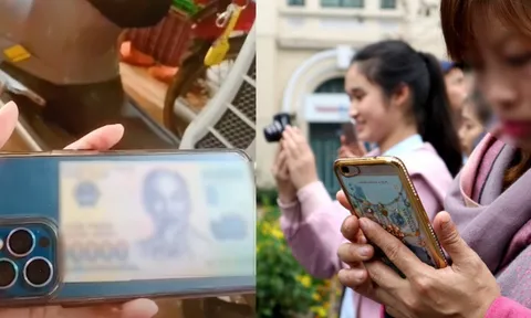 Tại sao nhiều người thích để tiền sau ốp điện thoại?