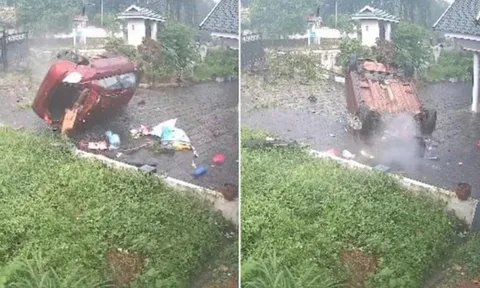 Ô tô đâm xuyên qua hàng rào, bay thẳng vào sân nhà dân: Clip hiện trường gây sốc