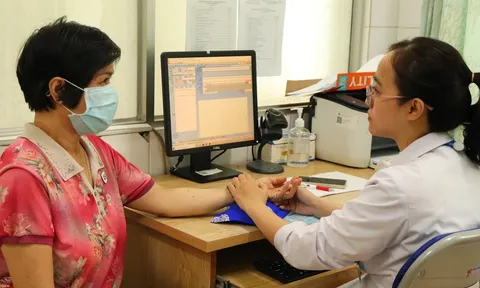 Người cao tuổi thuộc đối tượng này được cấp thẻ BHYT miễn phí