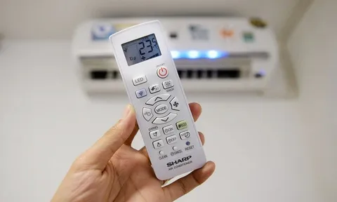 Nút nhỏ trên điều khiển điều hoà khiến tiền điện tăng gấp 3: Đây mới là nút tiết kiệm điện nhất