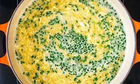 Rán trứng đừng chỉ cho hành lá: Học người Nhật rán trứng với thứ này vừa ngon vừa tốt cho sức khoẻ