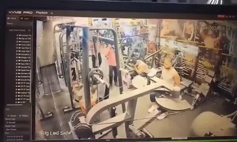 Clip: Đột quỵ khi đang tập gym, người đàn ông tử vong