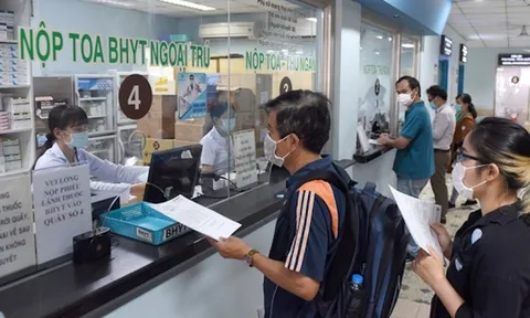 Người bệnh BHYT được thanh toán tiền thuốc, thiết bị y tế khi bệnh viện bị thiếu