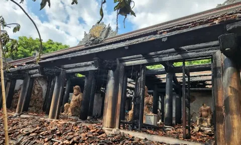 Tin thời sự mới nhất ngày 24/10: Cháy ngôi chùa cổ 800 tuổi, nam sinh lớp 9 bị ép ăn đất