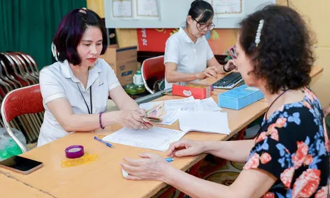Nghỉ hưu sớm theo Nghị định 178/2024/NĐ-CP: Vừa được hưởng lương hưu, vừa được nhận thêm hỗ trợ