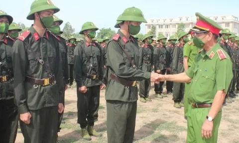 Không đủ điểm đậu đại học thì có thể xét chuyển chuyên nghiệp được không?