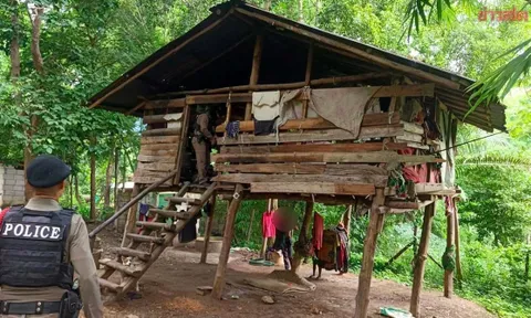 Sống cô lập với đàn chó, bé trai không biết nói, chỉ sủa để giao tiếp