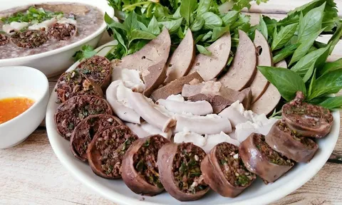 Vì sao món lòng heo lại bị liệt vào “danh sách đen” của chuyên gia dinh dưỡng?