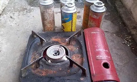 Đang ăn lẩu, bình gas mini bất ngờ phát nổ khiến người đàn ông suýt mất tinh hoàn