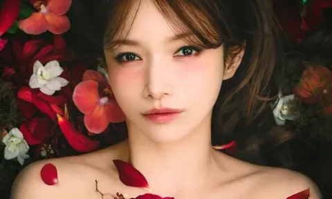 Nữ thần tượng Nhật gây sốc khi nhận 24 tỷ để đóng cảnh nóng