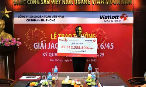 Người đàn ông Hà Nội trúng Vietlott hơn 25,5 tỷ đồng nhờ kiên trì nuôi một bộ số suốt 11 năm