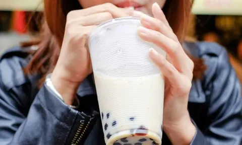 Uống trà sữa hằng ngày, cơ thể bạn sẽ "kêu cứu" ra sao?