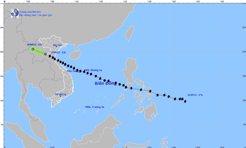 Tin cuối cùng về bão số 10: Tâm bão đã sang Thượng Lào, miền Bắc vẫn mưa lớn