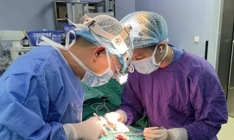 Cô gái 21 tuổi đi khám vì không có kinh nguyệt, bất ngờ phát hiện mang giới tính nam