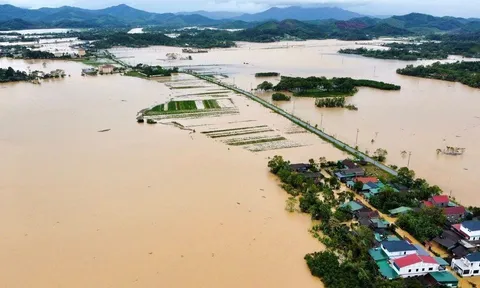 Tin lũ khẩn cấp trên sông Hương, sông Bồ, người dân cần lưu ý