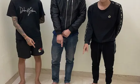 Từ biểu hiện nghi vấn của Nguyễn Tuấn Anh tại phòng trọ, cảnh sát "hốt" thêm 2 "con nghiện"