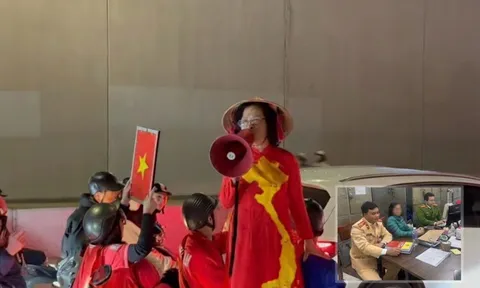 Triệu tập người phụ nữ cầm loa kích động đua xe tại hầm Kim Liên: "Do bộc phát cảm xúc"