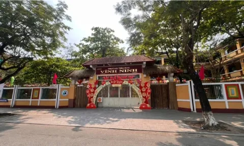 Khẩn trương xác minh vụ học sinh lớp 4 bị cô giáo đánh chấn thương tay vì quên vở