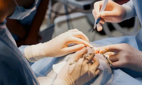 "Phanh phui" vụ Viện Thẩm mỹ Quốc tế Vera ở Hà Nội: Nhân viên giả danh bác sĩ, tiêm tăng kích thước “cậu nhỏ” không phép