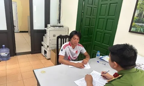 Trần Quốc Tuấn, đối tượng truy nã về tội giết người ra đầu thú