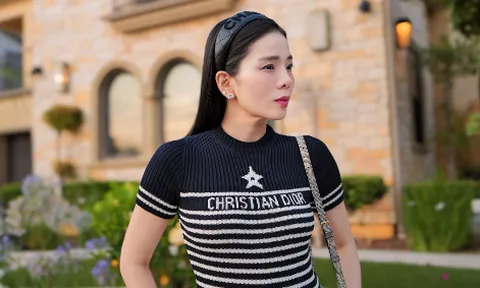 “Nữ hoàng phòng trà” U50 vẫn quyến rũ, sở hữu biệt thự từ Việt Nam đến Mỹ, hạnh phúc với tình trẻ kém 12 tuổi