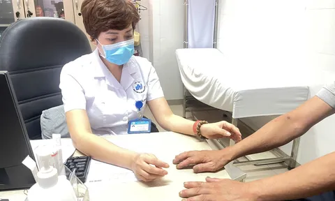 Cảnh báo một bệnh gia tăng mùa nắng nóng: Biểu hiện ban đầu nhiều người bỏ qua