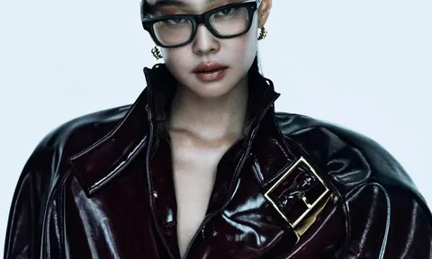 Xóa nhòa ranh giới quảng cáo và nghệ thuật: Jennie khoe thần thái "vô thực" trong bộ ảnh mới