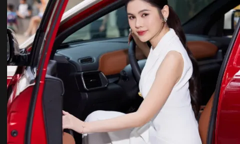 Sự trở lại của “nữ tổng tài” màn ảnh, ngoài đời có gu thời trang sang chảnh, sang trọng