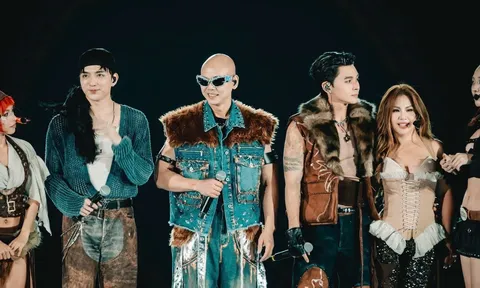 Phan Đinh Tùng gây bất ngờ với tuyên bố "ngưng nhận show" vào Chủ nhật: Lý do phía sau khiến nhiều người suy ngẫm