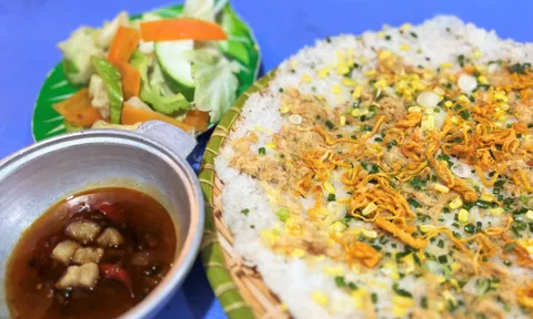Từ món ăn chống đói của người nghèo trở thành đặc sản “đắt xắt ra miếng”, phủ sóng từ quán bình dân đến nhà hàng sang trọng