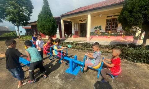 Nghị quyết 105/NQ-CP: Chỉ sáp nhập trường, điểm trường trong phạm vi một đơn vị hành chính cấp xã?