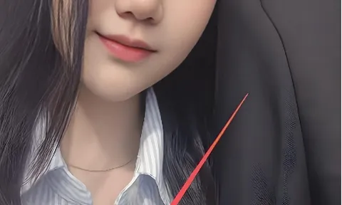 "Mở cửa sổ" quá đà tại lễ trưởng thành của con trai lớp 12, bà mẹ trẻ bất ngờ hứng “bão”