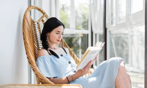 Khi phụ nữ không còn “gồng”: Điều gì thật sự xảy ra bên trong họ?