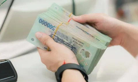 Mỗi tháng cán bộ công chức, viên chức được nhận phụ cấp tăng thêm gấp 3 lần hệ số mức lương hiện hưởng theo Dự thảo, cụ thể ra sao?