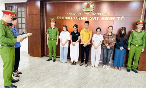 Đánh sập đường dây bán nước hoa “hàng hiệu giá bèo” của ông chủ Vũ Hồng Dương, doanh thu 200 tỷ khiến nhiều người choáng váng