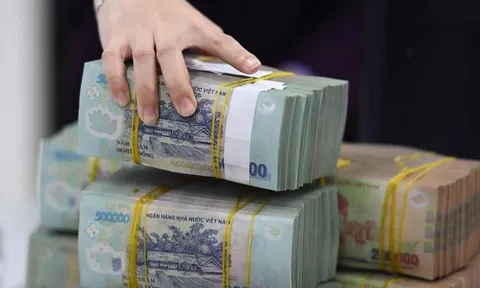 Cử tri kiến nghị tăng lương cơ sở lên 2,7 triệu đồng từ 1/7/2026, Bộ Nội vụ nói gì?
