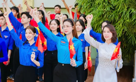 Từ 1/7/2026, đảng viên nào được nhận 759.000 đồng tiền thưởng định kỳ?