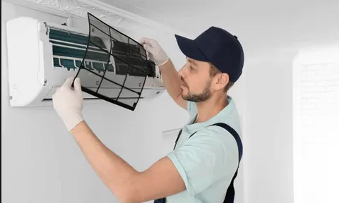 Điều hòa hỏng giữa mùa nóng, nhiều người mất tiền oan vì chiêu trò "móc túi" này