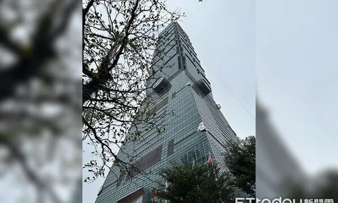 Nữ sinh năm nhất tử vong sau khi rơi từ tầng cao, gia đình tiết lộ những bí mật phía sau đầy xót xa