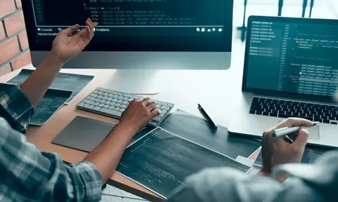 3 nghề "bất khả xâm phạm" trước làn sóng AI, bất ngờ nhất là vị trí số 2