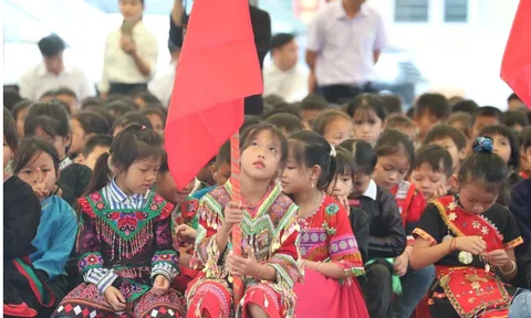 Nghị định 188: Hàng loạt hỗ trợ “khủng” cho học sinh nội trú vùng biên giới đất liền